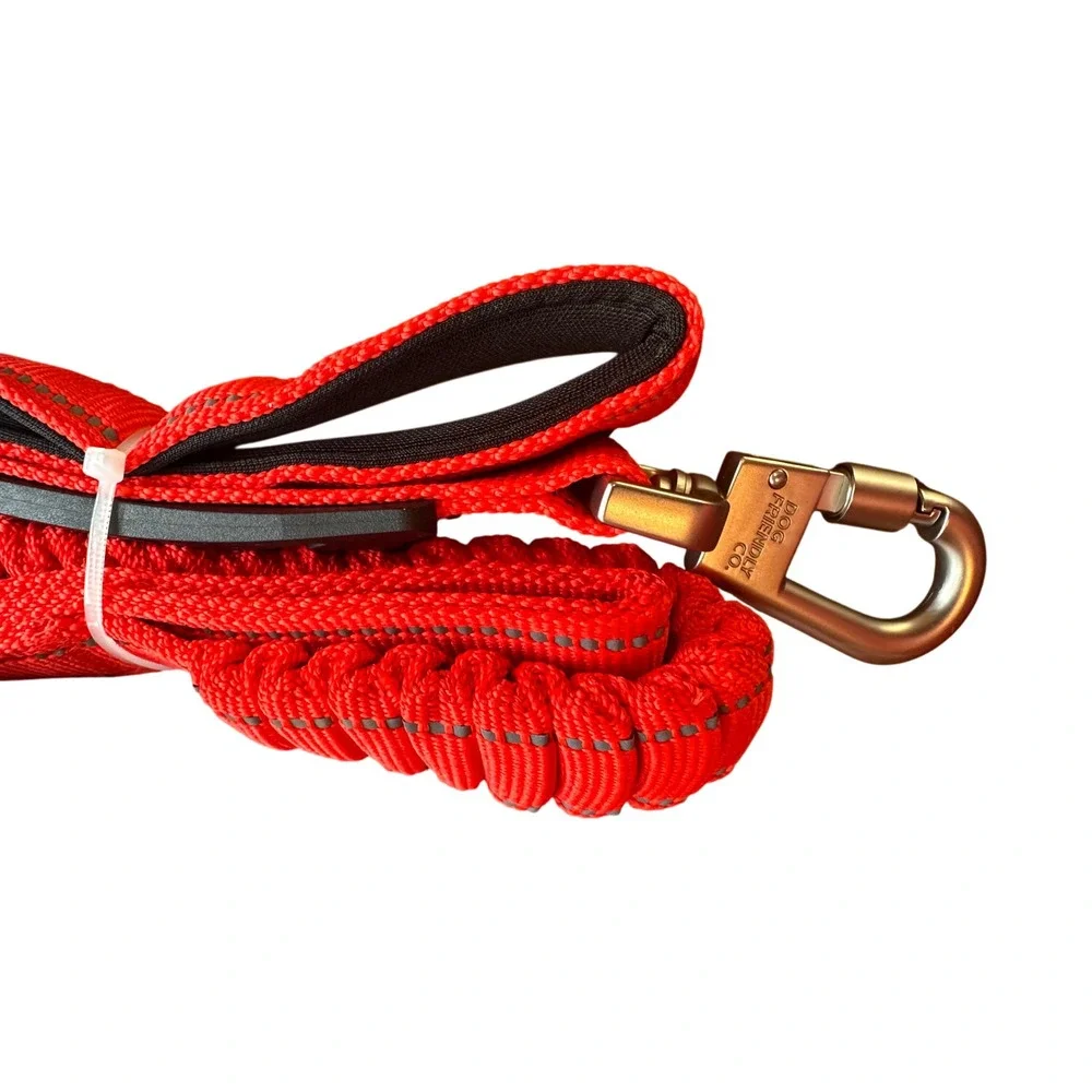 Dog Friendly Co Red Harness Medium Bungee Leash and Poop Bag Holder Set NEW
